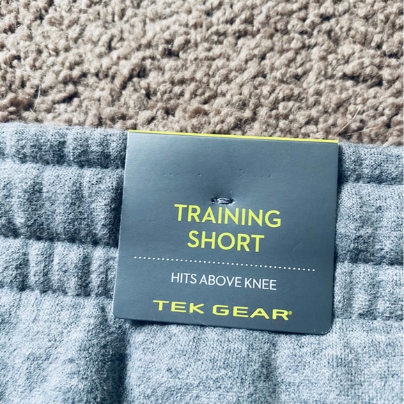 Tek Gear Men's Gray Ultra Soft Fleece Athletic Training Shorts Size XL NWT - Picture 10 of 11